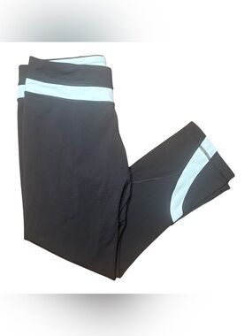 Lululemon Run Inspire Crop Pants Women's size 8 Gray w/ Light Blue Accent Stripe
